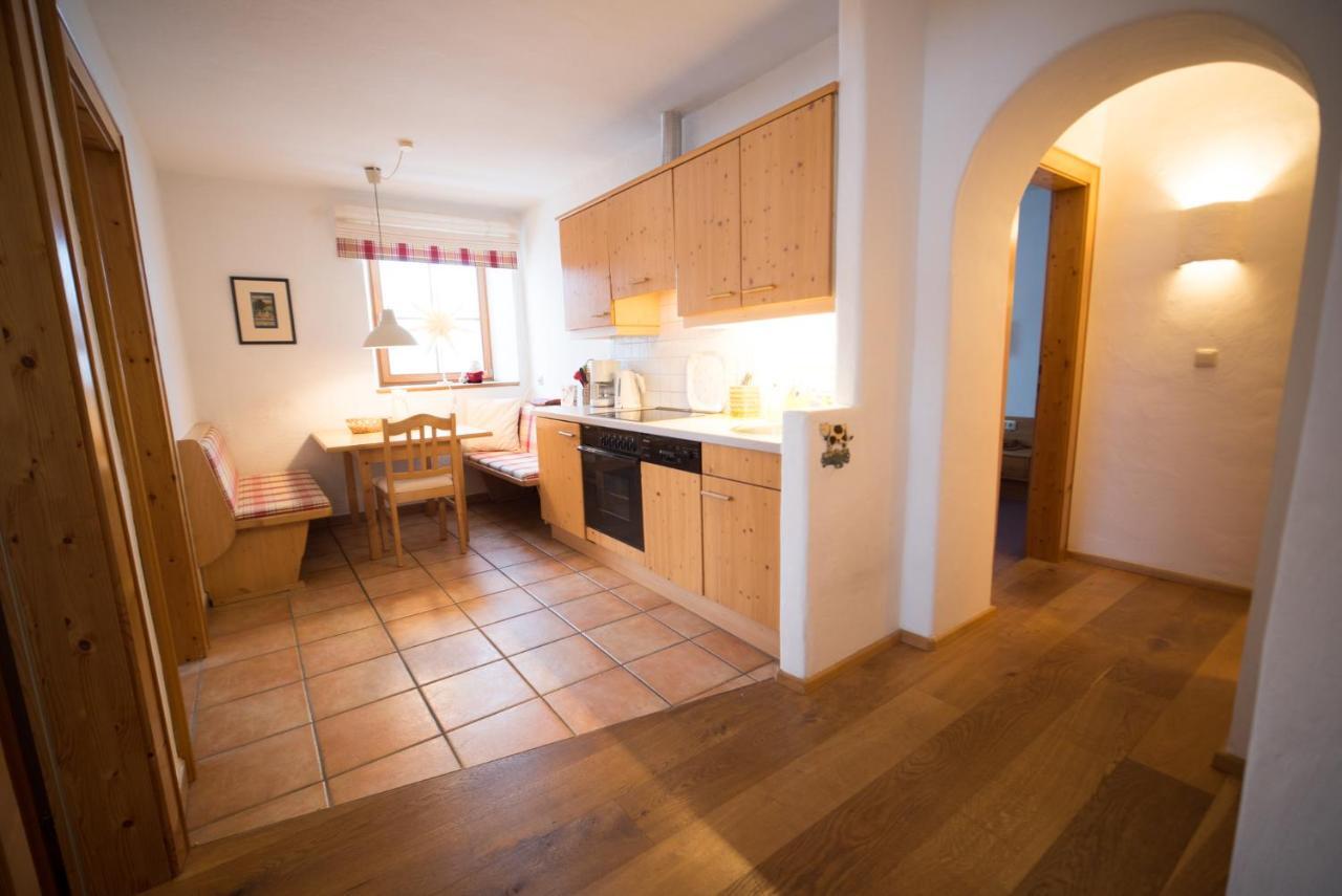 Ferienwohnung Huberhof Oberndorf in Tirol Exterior photo